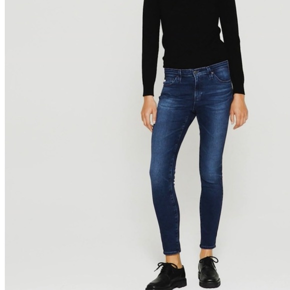 The Legging AG Jeans with a Dark Wash - Picture 3 of 11